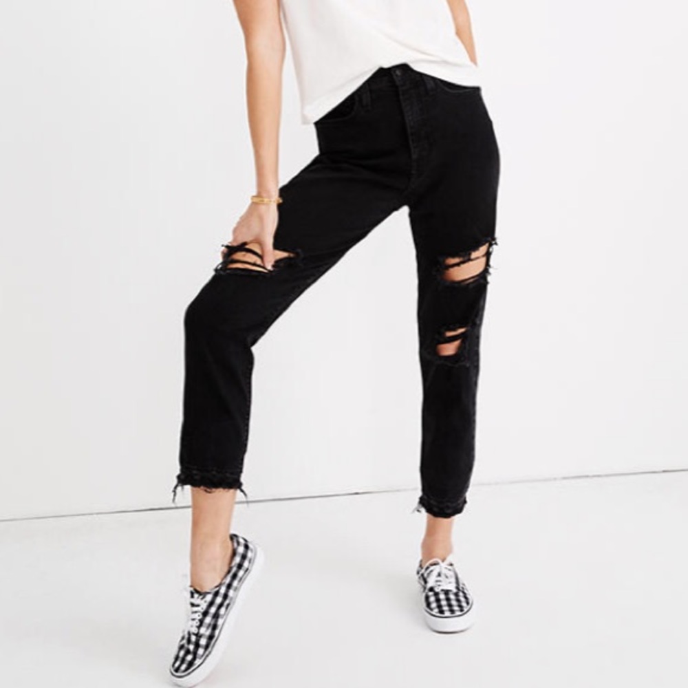 Madewell The Momjean- black knee-rip edition